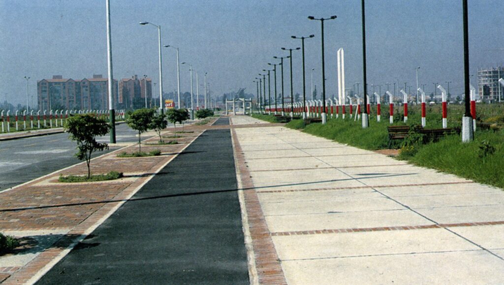 Exterior 10