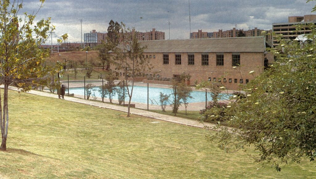 Exterior 12