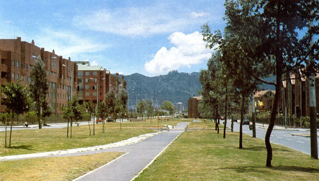 Exterior 3